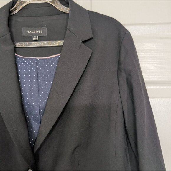 Talbots Blazer Womens Size 12 Black Wool Blend Working Cuffs 2 Button Jacket - Picture 2 of 11